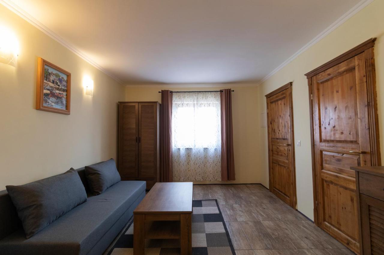 Taverna & Rooms Sutivan Esterno foto