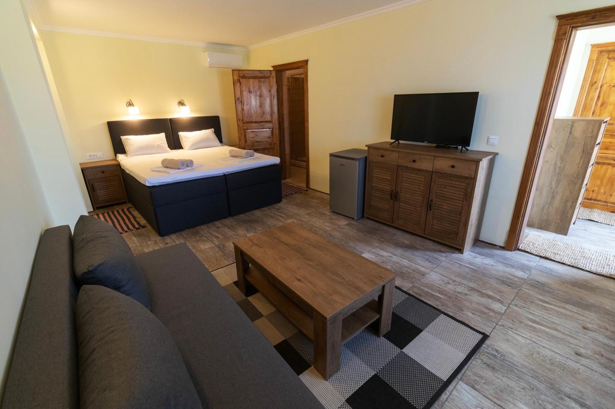 Taverna & Rooms Sutivan Esterno foto