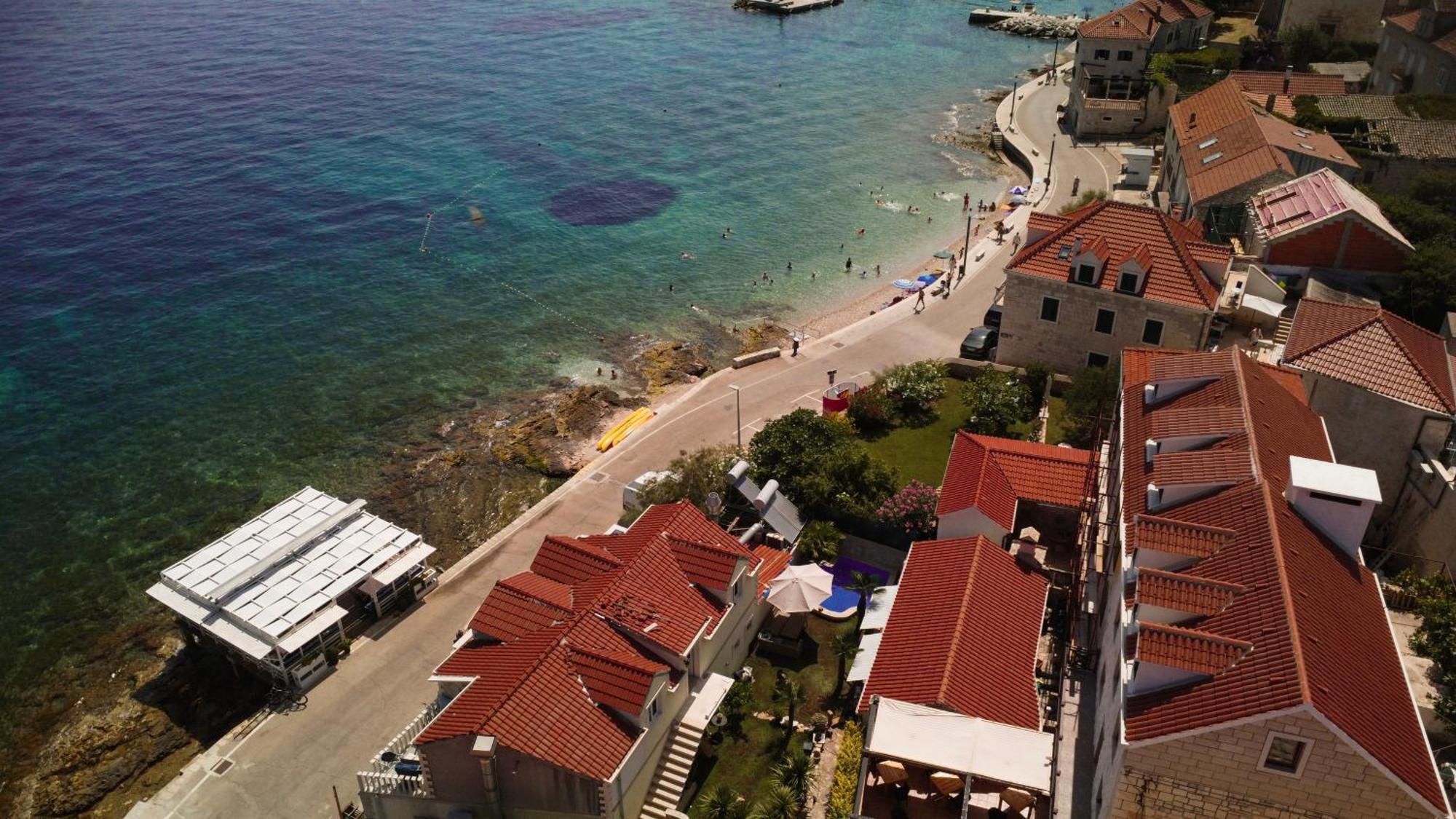 Taverna & Rooms Sutivan Esterno foto